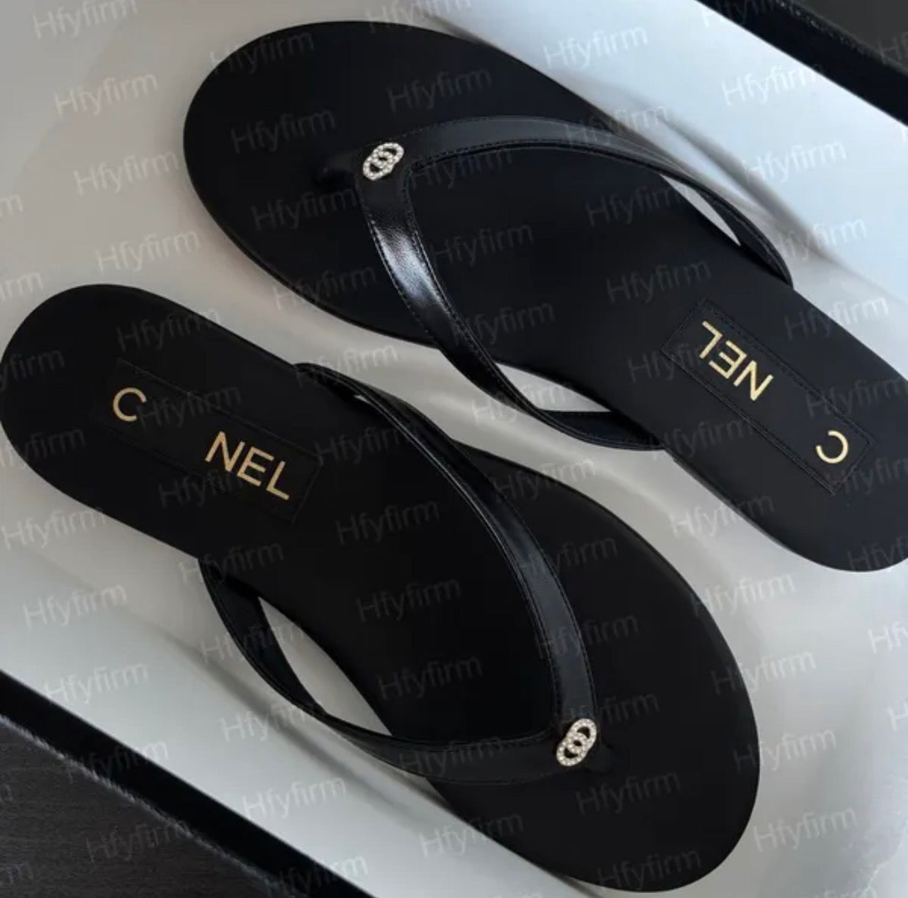 SANDALS VENDOR
