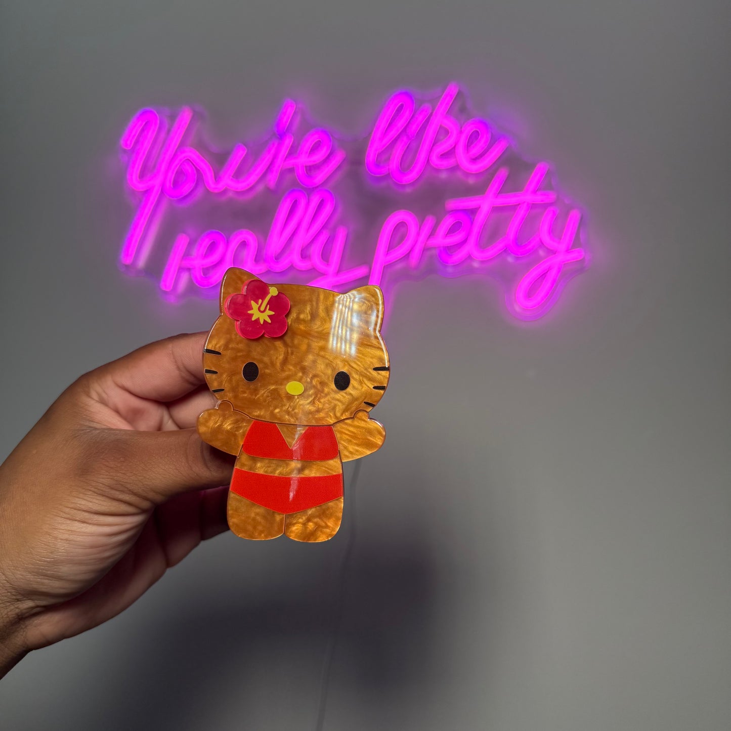 Hello K♡ Claw Clip